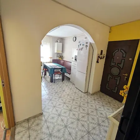 Noua * Brașov